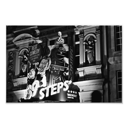 Impression Photo London Theatre Piccadilly (1843 B&W) (Devant)