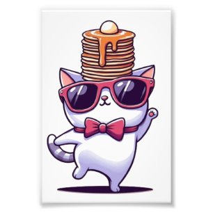 Impression Photo Mignonne drôle chat équilibrer la pile de crêpes