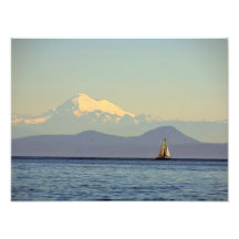 Mt. Baker et voilier - Puget Sound, Washington