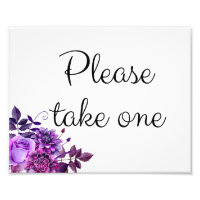 Panneau de mariage floral violet. Veuillez prendre