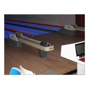 Impression Photo Retour de boule de bowling dans le bowling