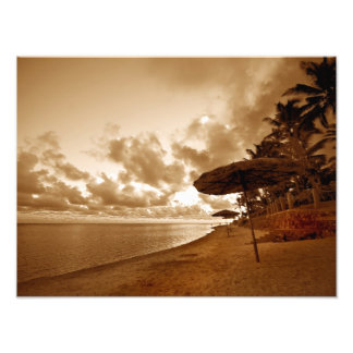 Impression Photo Sepia Toned Beach Scene