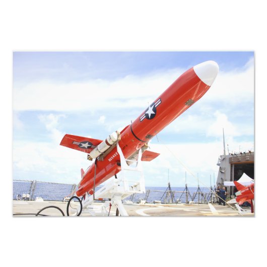 Impression Photo Un drone BQM-74E Chukar prêt à être lancé (Devant)