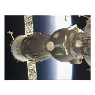 Impression Photo Un vaisseau spatial de Soyuz backdropped par la