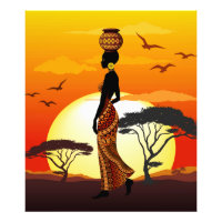 Une belle femme africaine Silhouette sur les solei