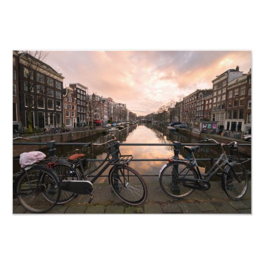 Impression Photo Vélos au coucher du soleil à Amsterdam (Devant)