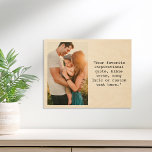 Impression Sur Bois Créez votre propre photo personnalisée et un devis<br><div class="desc">Créez votre propre devis personnalisé en bois peint. Comprend une de vos photos et du texte personnalisé dans la typographie minimaliste de la machine à écrire.</div>