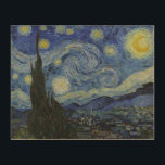 Impression Sur Bois Nuit étoilée par Vincent Van Gogh<br><div class="desc">Starry Night de Vincent Van Gogh, huile sur toile 1889, est un tableau paysager d'un vaste tourbillon d'étoiles brillantes sur un paysage de ville lointaine et de collines ondulantes, avec un seul cyprès au premier plan comme une flamme vert foncé. Van Gogh a peint son chef-d'oeuvre étoilé non pas de...</div>