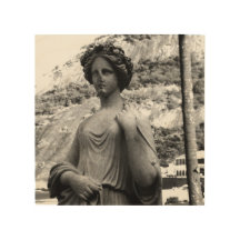Sculpture Lady