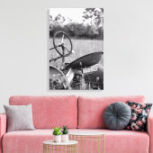 Impression sur toile en noir et blanc d'un tracteu (Insitu(Salon))