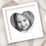 Impressions Dorure Elégante photo au coeur minimal avec nom or argent<br><div class="desc">Design minimaliste et élégant avec votre photo à l'intérieur d'un cadre en forme de coeur avec le nom en feuille or ou argent. Simple et de bon goût.</div>