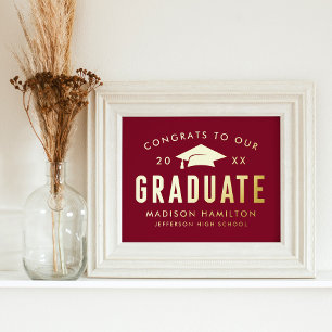 Impressions Dorure Félicitations à notre Graduate Burgundy Graduate P