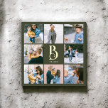 Impressions Dorure Monogram Chic Multi Photo Boho Vert<br><div class="desc">Ajoutez une touche d'élégance à votre décor de maison grâce à notre imprimé d'papier peint carré personnalisé. Cette pièce exquise présente un collage photo de 6 photos carrés, parfaitement arrangé pour présenter vos souvenirs préférés. Au centre de l'impression, personnalisez votre monogramme dans une police vintage décorative, rendue en papier peint...</div>