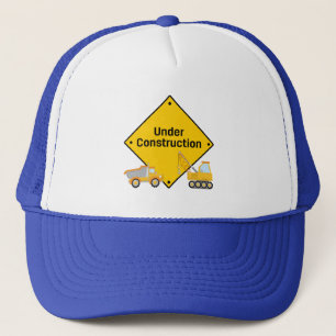 In aanbouw met vrachtwagens trucker pet
