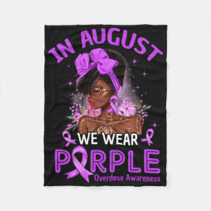 In augustus Draag we Paarse zwarte vrouwen overdos Fleece Deken