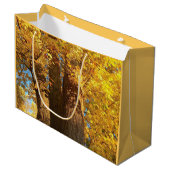 In de gloed van Golden Maple Leaves - Large Cadeautasje (Voorkant Gekanteld)