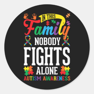In deze familie vecht niemand alleen tegen autisme ronde sticker