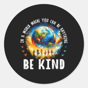 In een wereld als een soort Kinder Aarde tegen pes Ronde Sticker