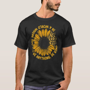 In een wereld waar je alles kan zijn, sovjet t-shirt