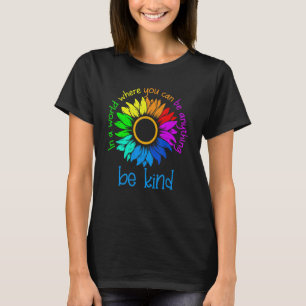 In een wereld waar je alles kunt zijn als autisme t-shirt
