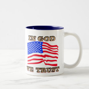In God vertrouwen wij de Amerikaanse Mok van de vl