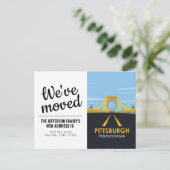 In het centrum van Pittsburgh, PA Bridge We hebbe Briefkaart (Staand voorkant)