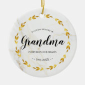 In het liefdevolle geheugen van Grandma Gold Wreat Keramisch Ornament (Voorkant)