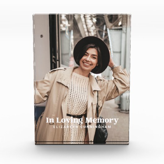 In het Van het Geheugen Moderne Memorial van de Aa Fotoblokken (Voorkant)