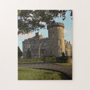 In Ierland, de zij-ingang van Dromoland Castle Legpuzzel