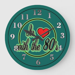 In liefde met de 80's Retro Green Logo Wall klok