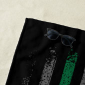 In liefdevolle herinnering Militaire dunne groene Strandlaken (In situ)