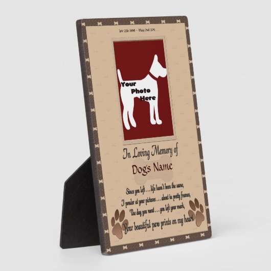 In liefhebbend geheugen van uw hond (bruin en wit) fotoplaat (Zijkant)
