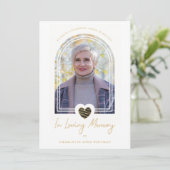 In Loving Memory Photo Black Heart Arch Effect Kaart (Staand voorkant)