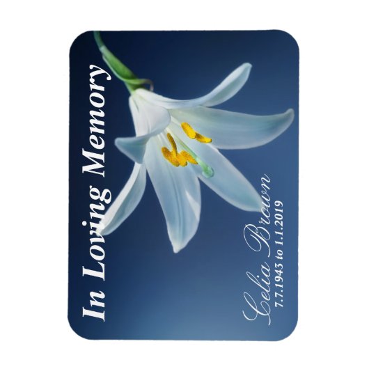 In Loving Memory Witte Lily | Begrafenis, gedenkte Magneet (Verticaal)
