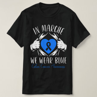 In Maart dragen we een blauwe T-shirt