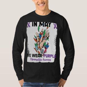 In mei Draag we Paarse fibromyalgie bewustzijn 1 T-shirt