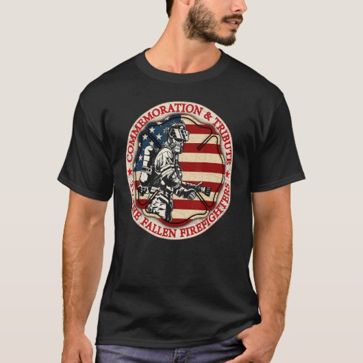 In Memory And Honor Of Firefighters Remembering Th T-shirt (Voorkant)