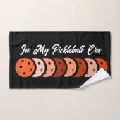 In mijn pickleball tijdperk - Oranje vibes ontwerp Handdoek (Handdoek)