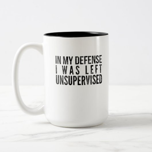In mijn verdediging was ik onbewaakt grappig achte tweekleurige koffiemok (Links)