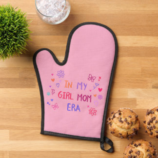 in my girl mom era CRAYON Ovenwant
