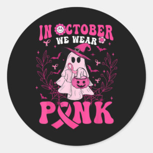 In oktober Draag we Pink Shirt Ghost Halloween Bre Ronde Sticker