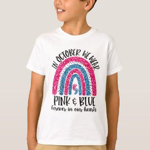 in oktober Draag we roze en blauw, voor altijd in  T-shirt