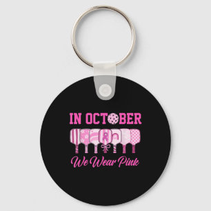In oktober Draag we roze pickleball borstkanker A Sleutelhanger