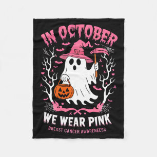 In oktober dragen we roze spookheks borstkanker fleece deken
