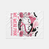 In oktober hebben we de Ghost Witch Breast Cancer  Fleece Deken (Voorkant (Horizontaal))