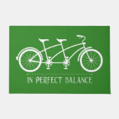In perfecte balans groen wit tandem fietsen deurmat (Voorkant)