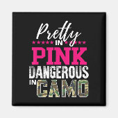 in roze gevaarlijk in camojachtmeisje magneet (Voorkant)