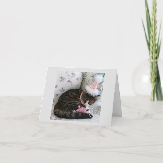 in roze Kat op de verjaardagskaart (Voorkant)