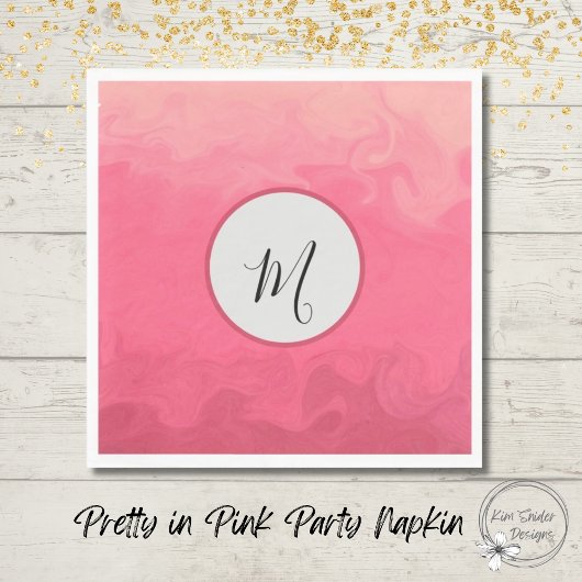 in roze met monogram servet