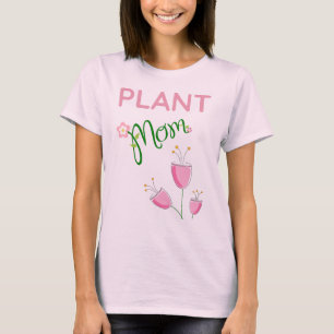 in Roze Plant Mom Gift T-shirt